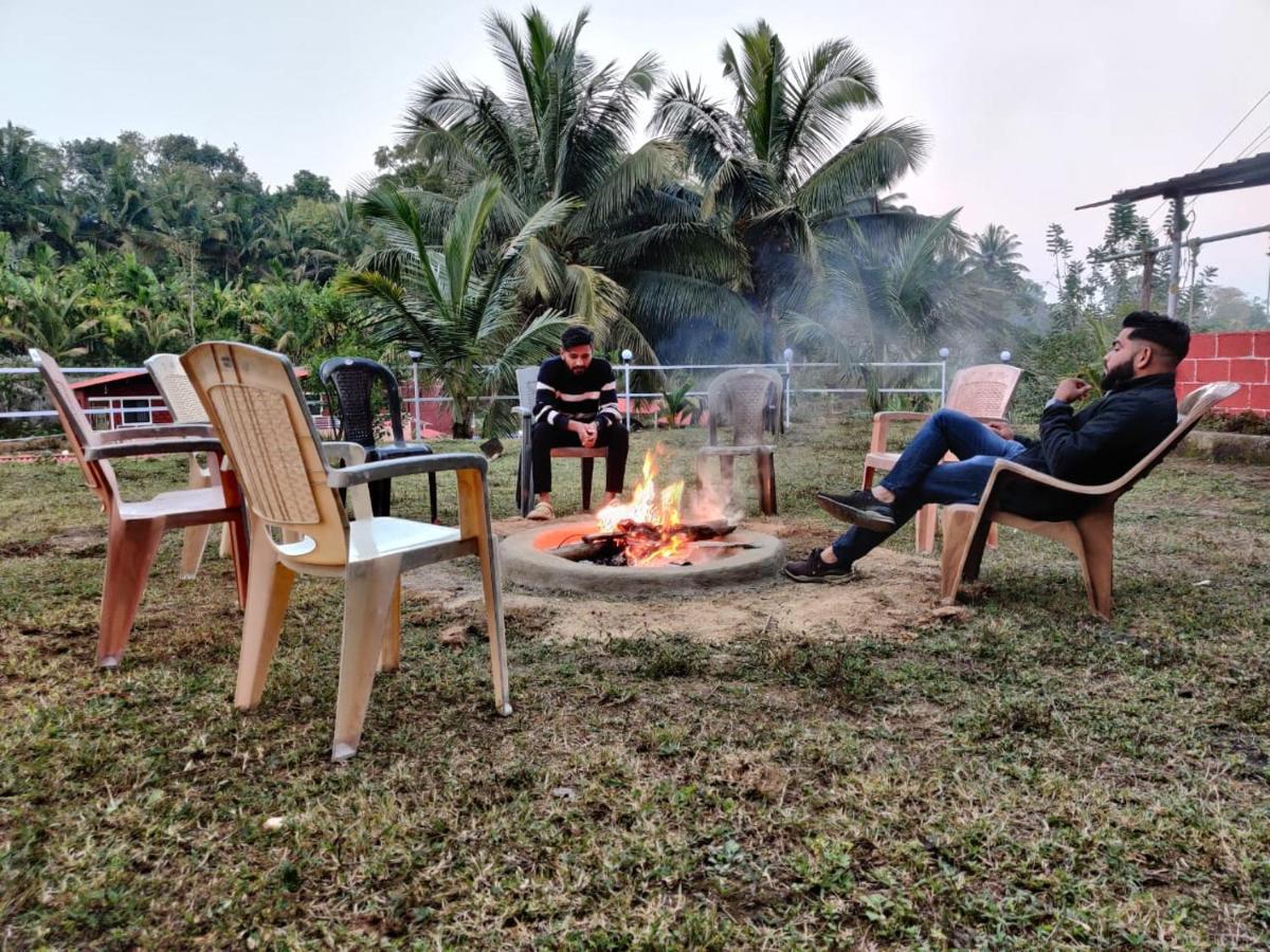 Dandeli Goldfinch Resort Eksteriør bilde